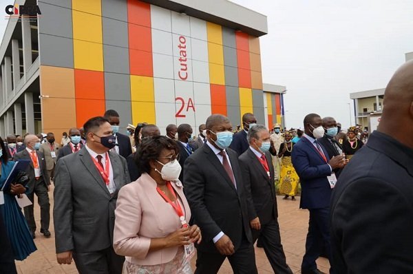 PRESIDENTE DA REPÚBLICA INAUGURA UNIVERSIDADE INTERNACIONAL DO CUANZA NA PROVÍNCIA DO BIÉ