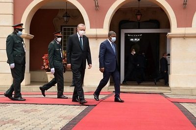 MOMENTOS: Presidente da Turquia inicia visita de Estado à Angola 